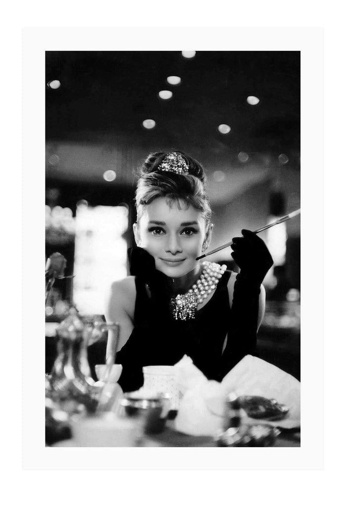 Canvas Prints 60x90cm / Unframed Breakfast At Tiffanys Breakfast At Tiffanys Wall Art : Ready to hang framed artwork. Brand