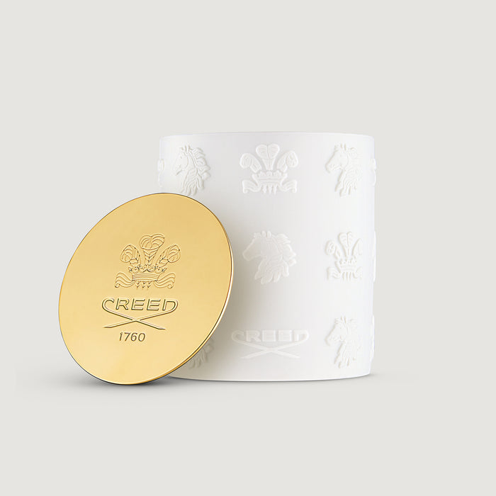 White Embossed Porcelain Silver Mountain Water Candle 220g with Gold Lid - Front View | Creed Fragrances