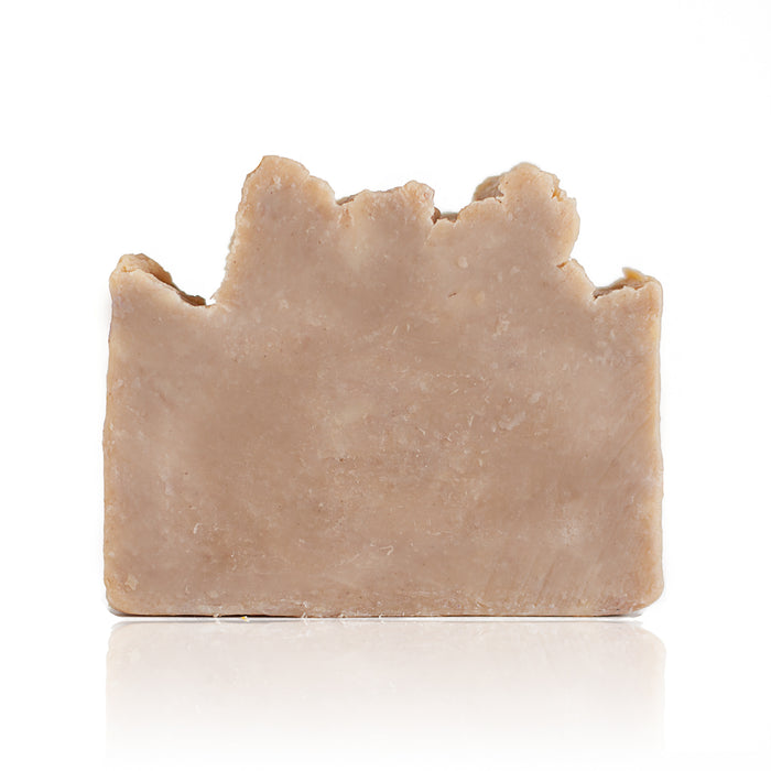 We love to make beer soap. A perfect gift for the Guinness lover in your life. Oakmoss and ambrette complement the Guinness to bring you a well-rounded scent that keeps you from smelling like you just came back from the pub. Handmade, natural, vegan, olive oil soap. Made on Vancouver Island in BC, Canada.