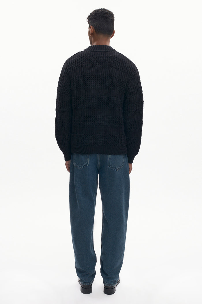 Men's Grid Stitch Zip Sweater in Black