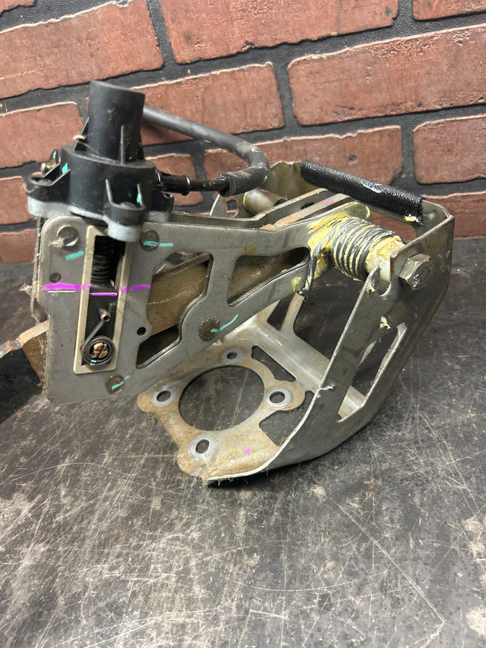 2005-2007 Chrysler 300C SRT8 Brake Pedal Assembly and Mounting Bracket OEM