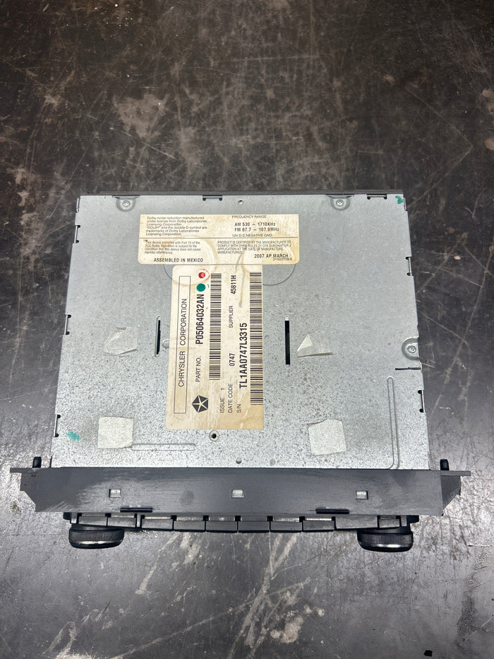 CHRYSLER DODGE JEEP Radio Disc MP3 CD Changer Cassette Player RAK RDS Stereo OEM