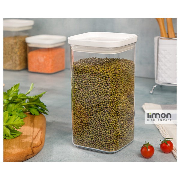Limon Royal Container Size :1 Product Code : 1944