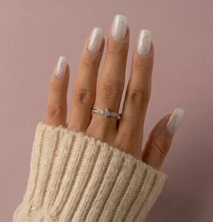 Lumiere press on nails with silver details