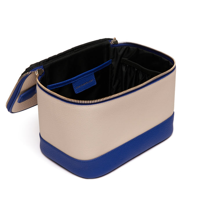 Medium Train Case Sand/Regatta Blue