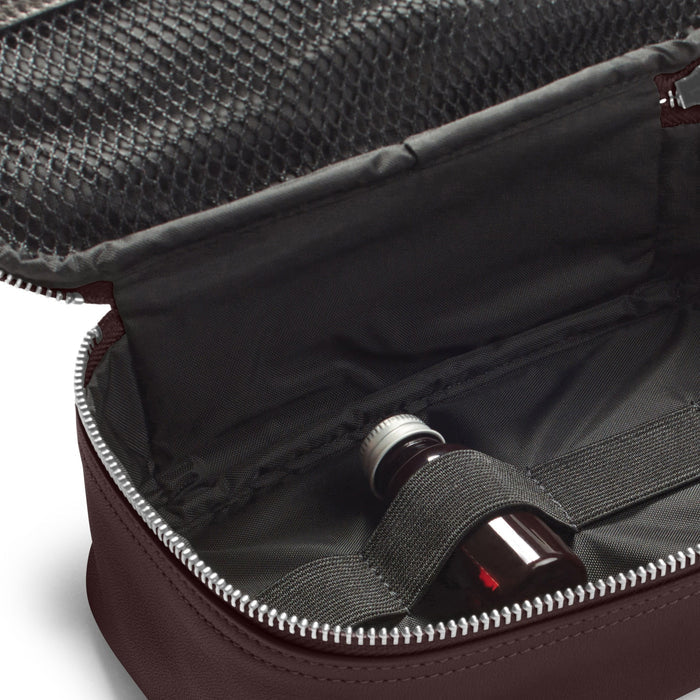 Medium-Travel-Organizer-Brown-622-340-1