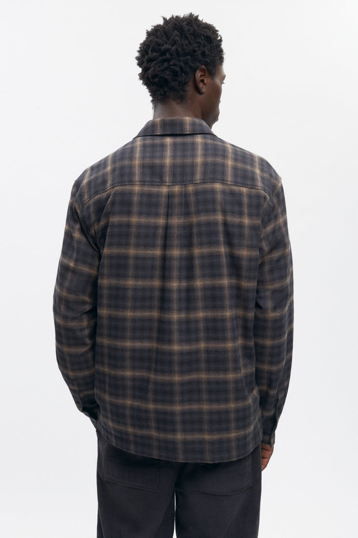 Men's Flannel Shirt in Brown Plaid