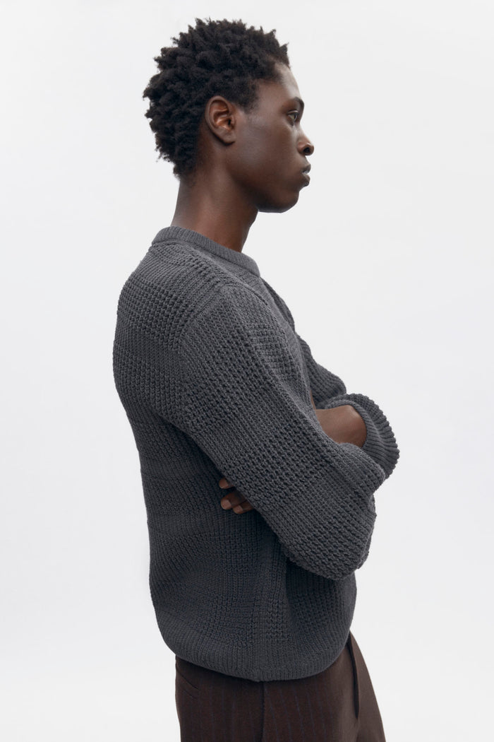 Men's Grid Stitch Crewneck Sweater in Charcoal Melange