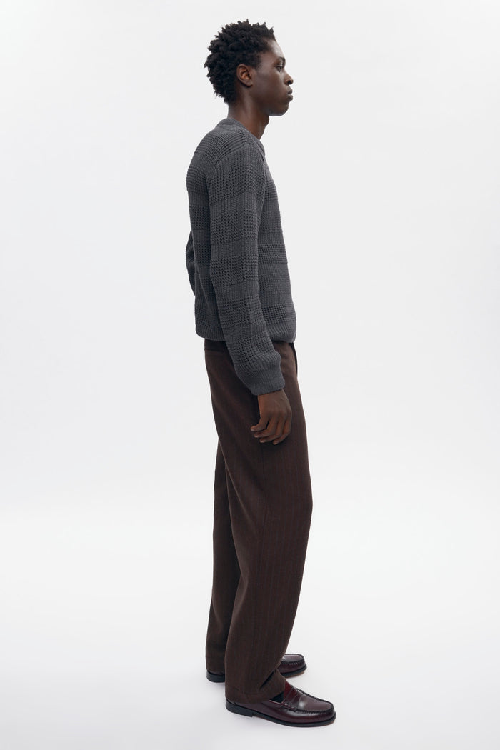 Men's Grid Stitch Crewneck Sweater in Charcoal Melange