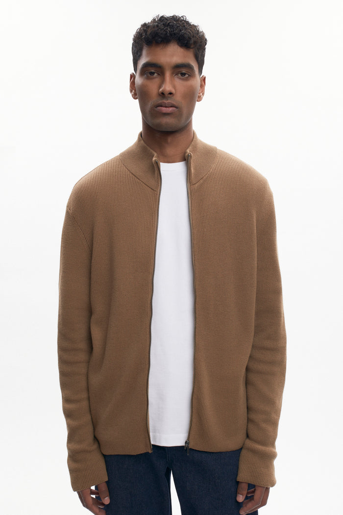 Men's Lightweight Zip Sweater in Otter