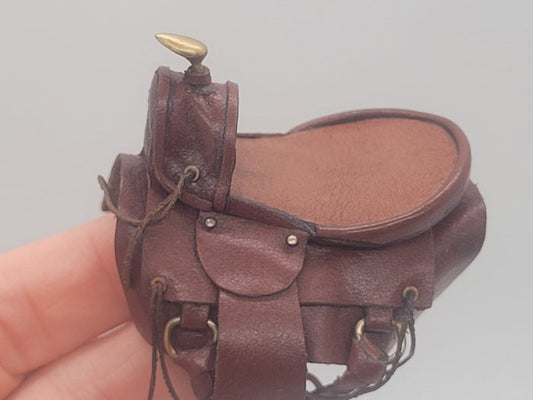 Nantasy Fantasy Leather Saddle - Large