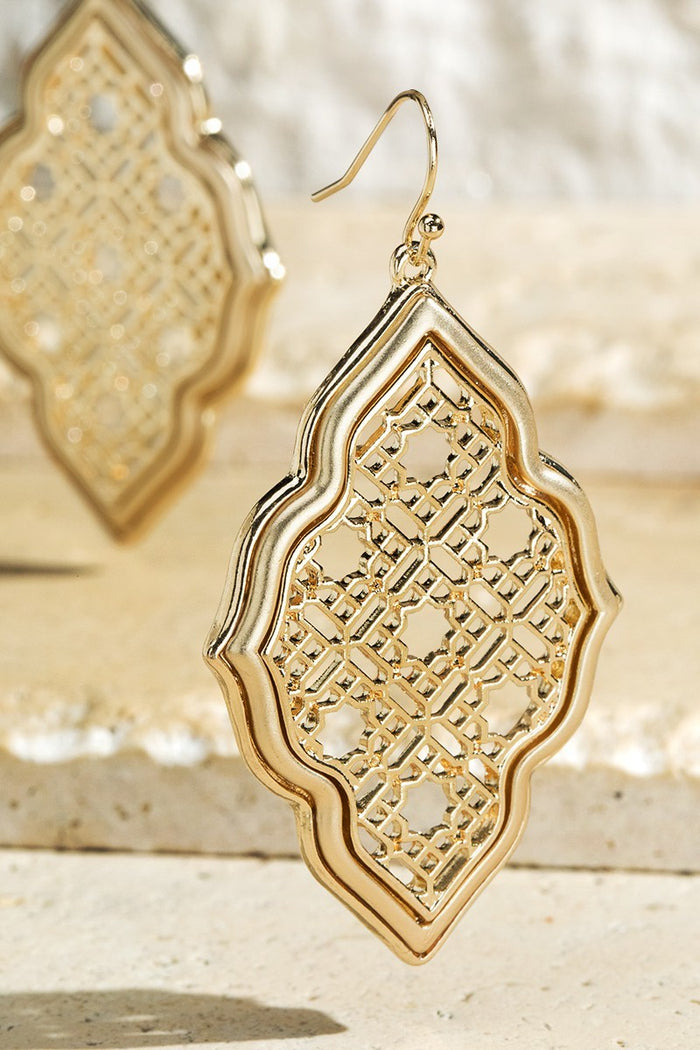 Quatrefoil Filigree Dangle Drop Earrings
