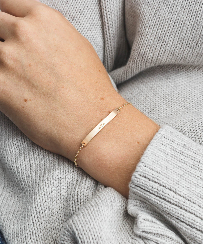 Serra Bar Bracelet
