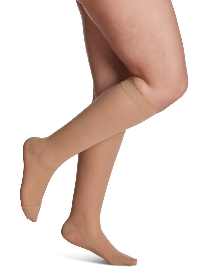 Sigvaris Sheer Women's Knee High 30-40mmHg - Compression Level: Extra Firm 30-40 MmHg - Unisex - Knee
