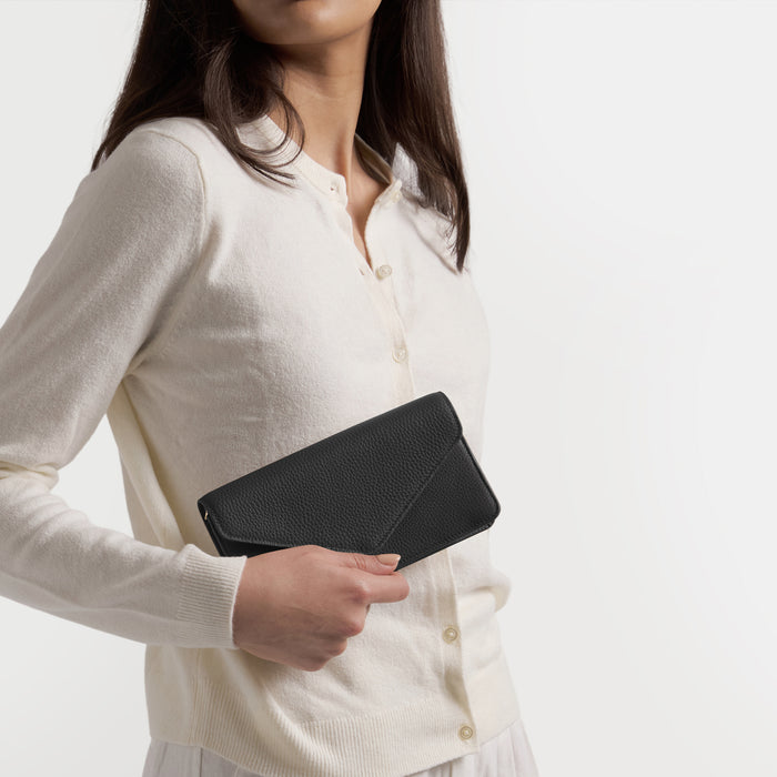 Small Willow Envelope Black Pebble