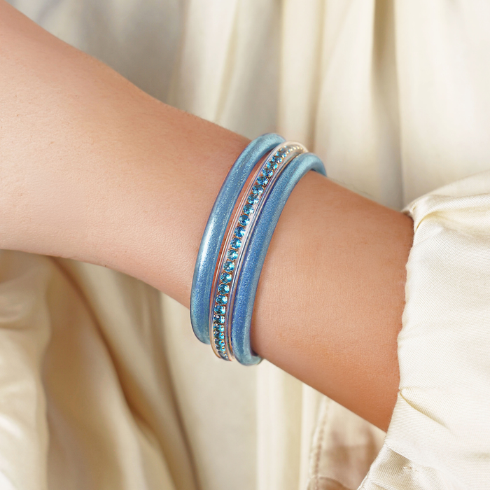 a person wearing a bracelet
