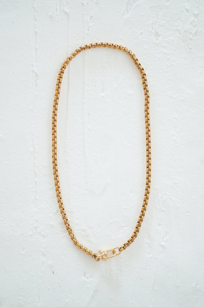 Walker Necklace