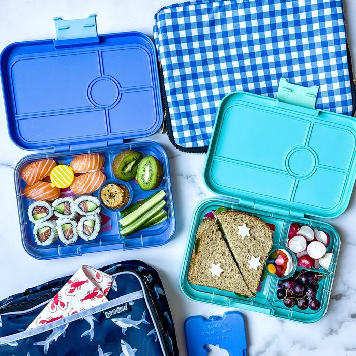 Yumbox Tapas 4-Compartment Leakproof Bento Box - Capri Pink with Rainbow Tray